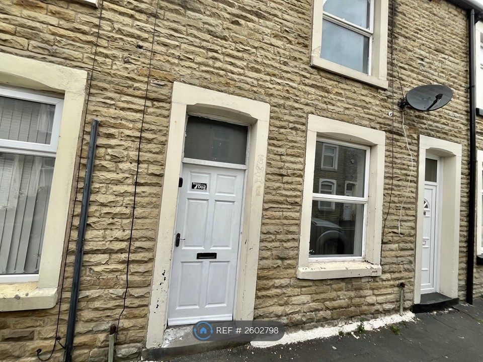 Property photo 1 of 6