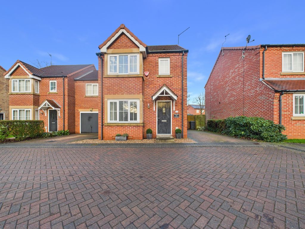 Property photo 1 of 24