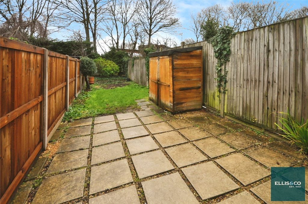 Property photo 3 of 13 Picture No. 12