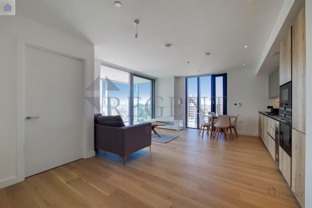 Property photo 2 of 15 Open Plan