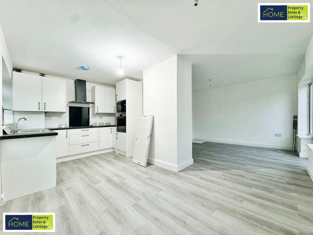 Property photo 2 of 18 Open Plan