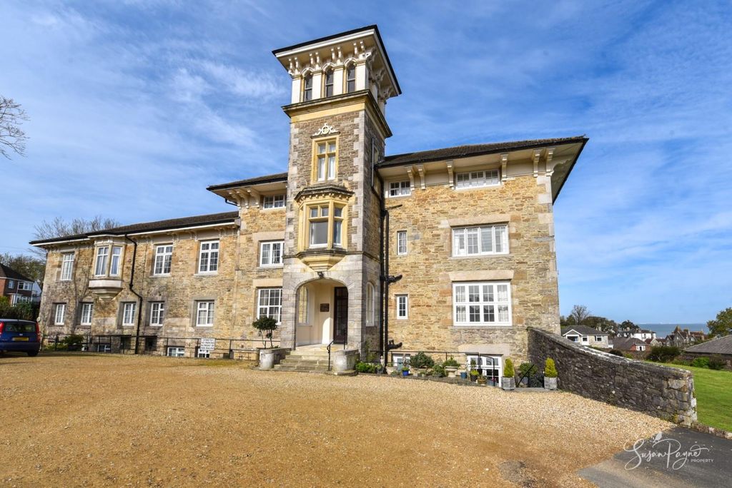 Property photo 1 of 21 Welcome To 4, Westfield Park House