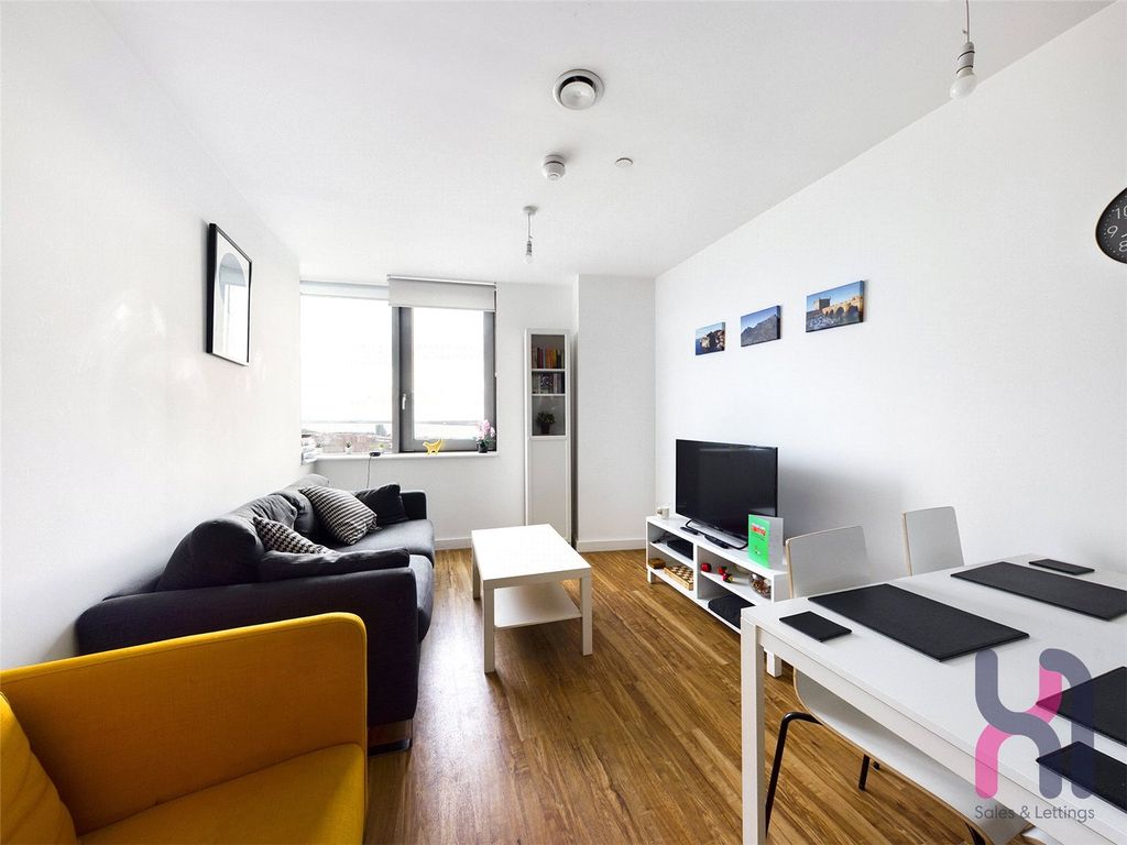Property photo 1 of 6 Picture No. 07