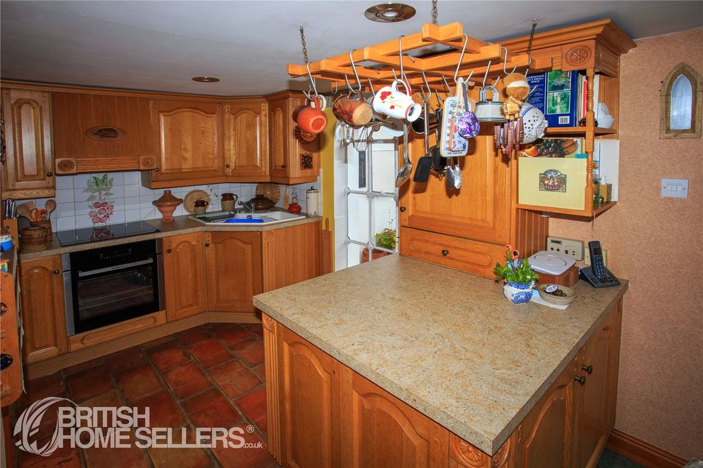 Property photo 3 of 27 Picture No. 26
