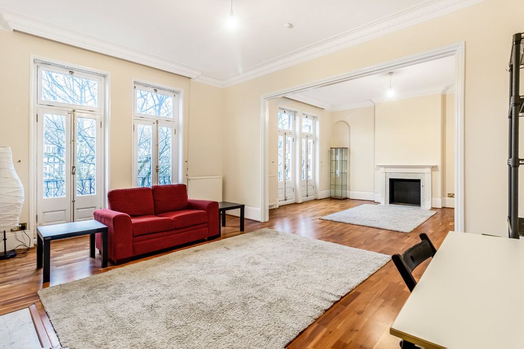 Property photo 3 of 12 Picture No. 25