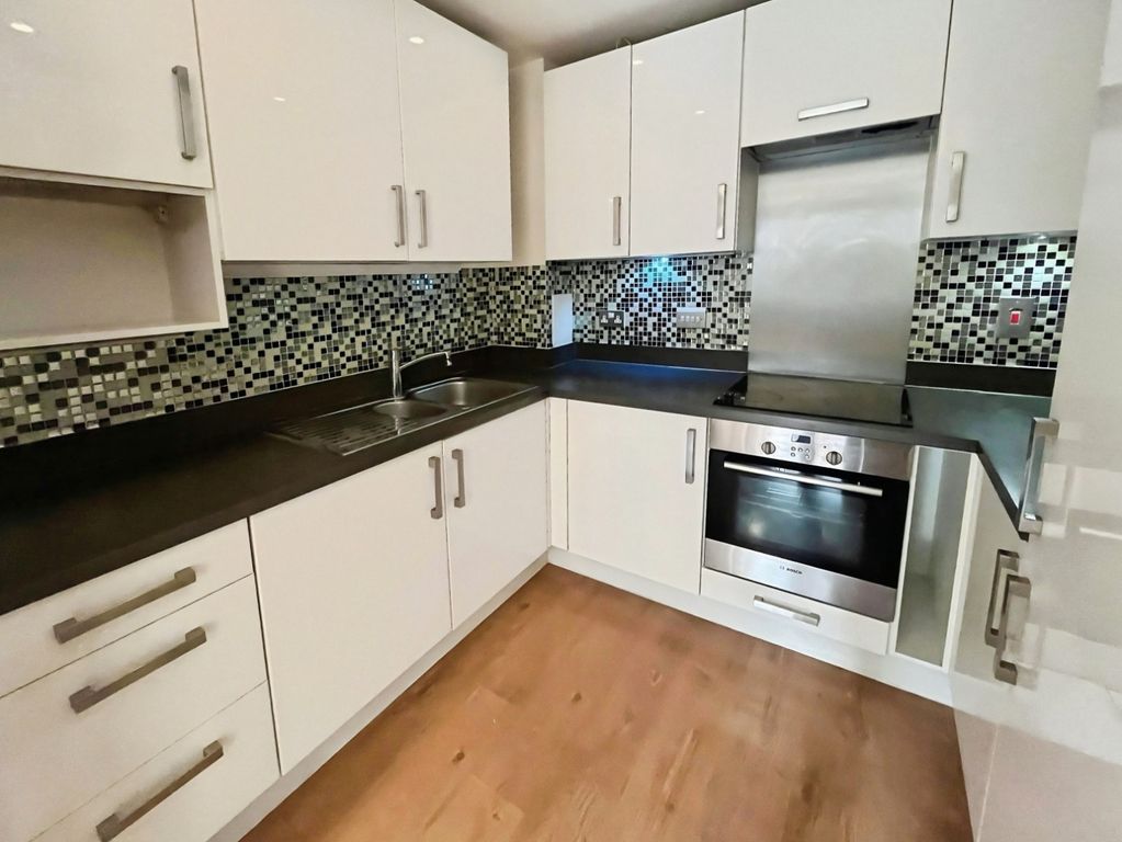 Property photo 2 of 6 Pbox-Img.Jpg