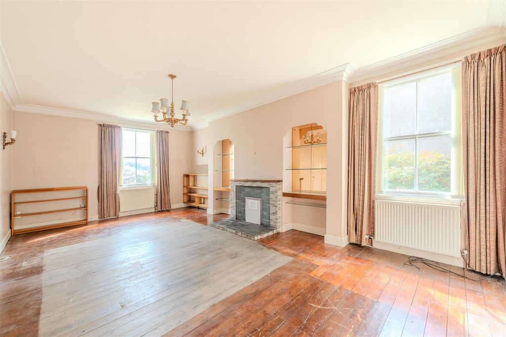 Property photo 3 of 25 Osborne-3.Jpg