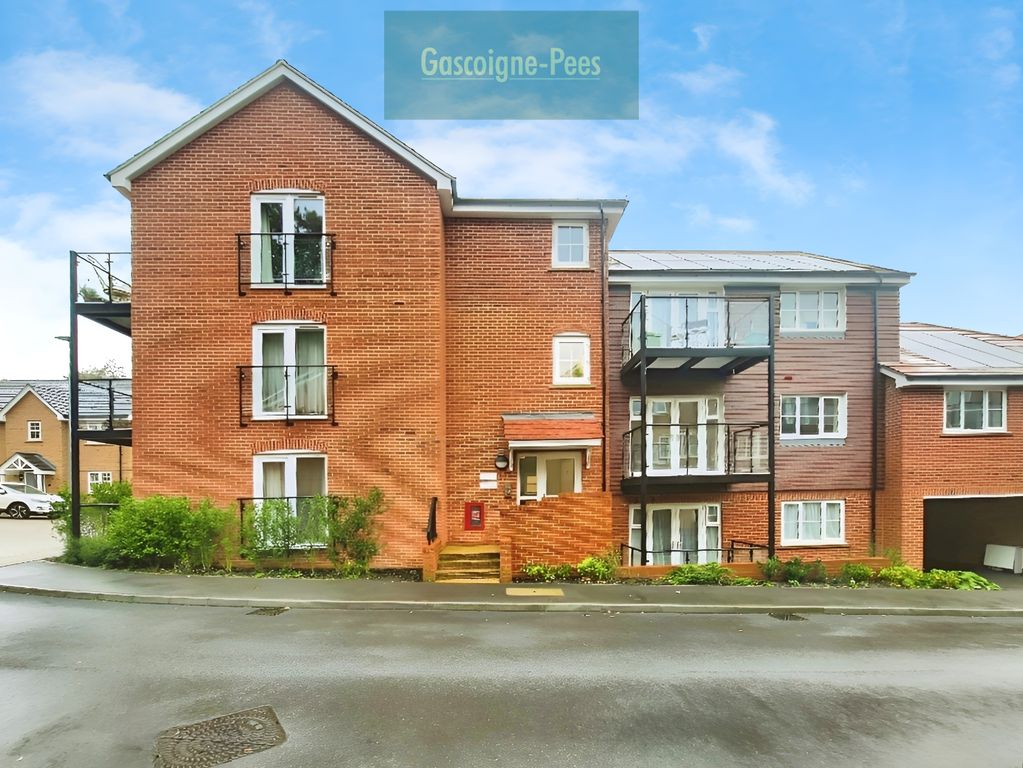 Property photo 1 of 9