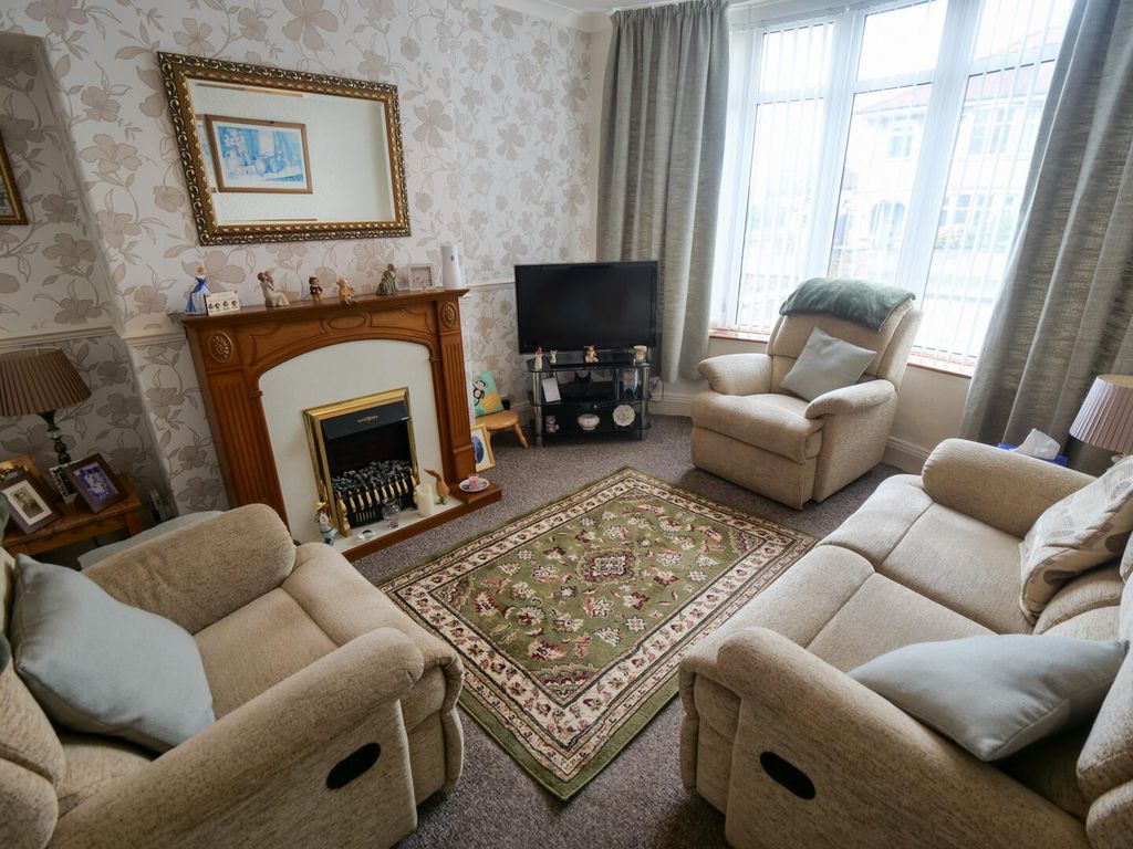 Property photo 2 of 13 Living Room