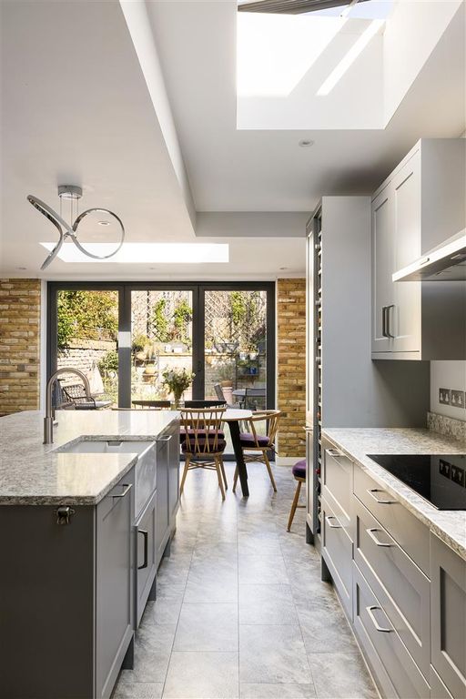 Property photo 3 of 50 Dansedale Road, E9