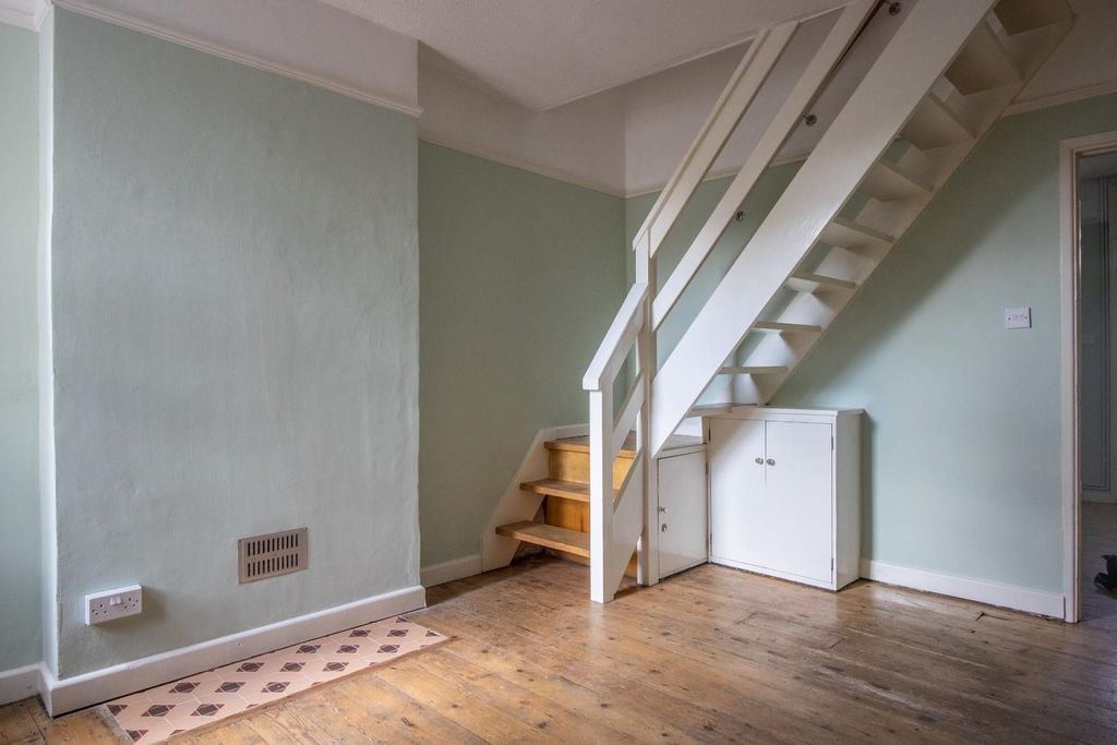 Property photo 3 of 9 Jpeg (15 Of 36).Jpg