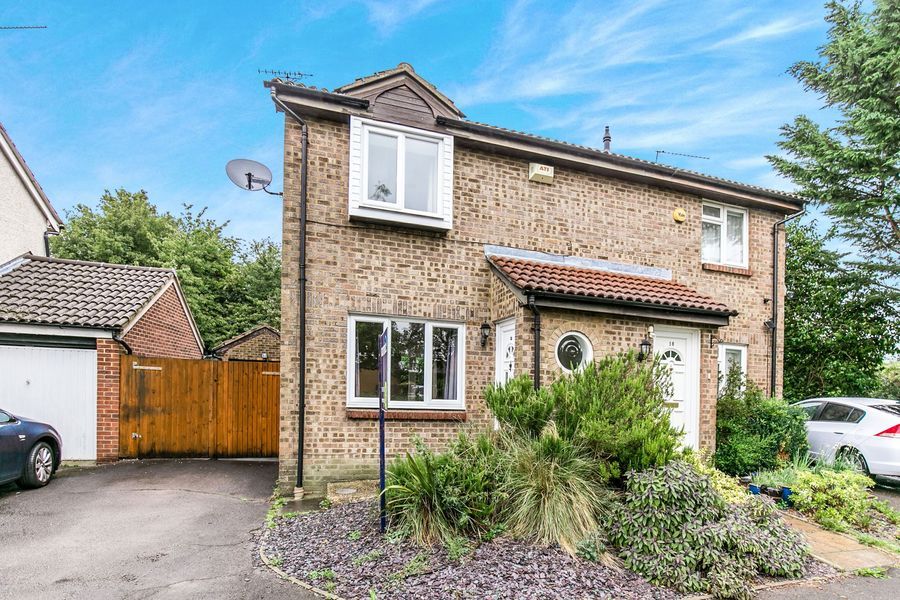 Property photo 1 of 8 Front_Resized.Jpg