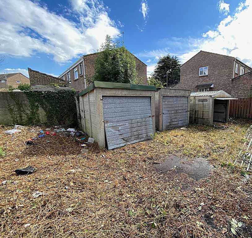 Property photo 2 of 7