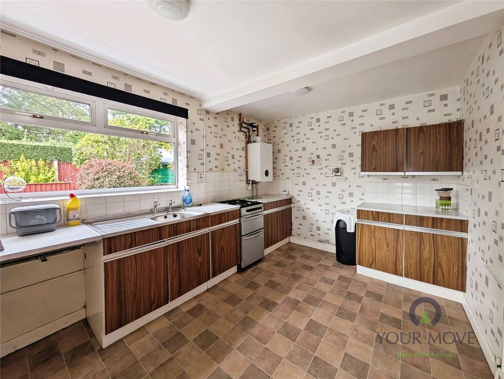 Property photo 3 of 8 Kitchen / Diner
