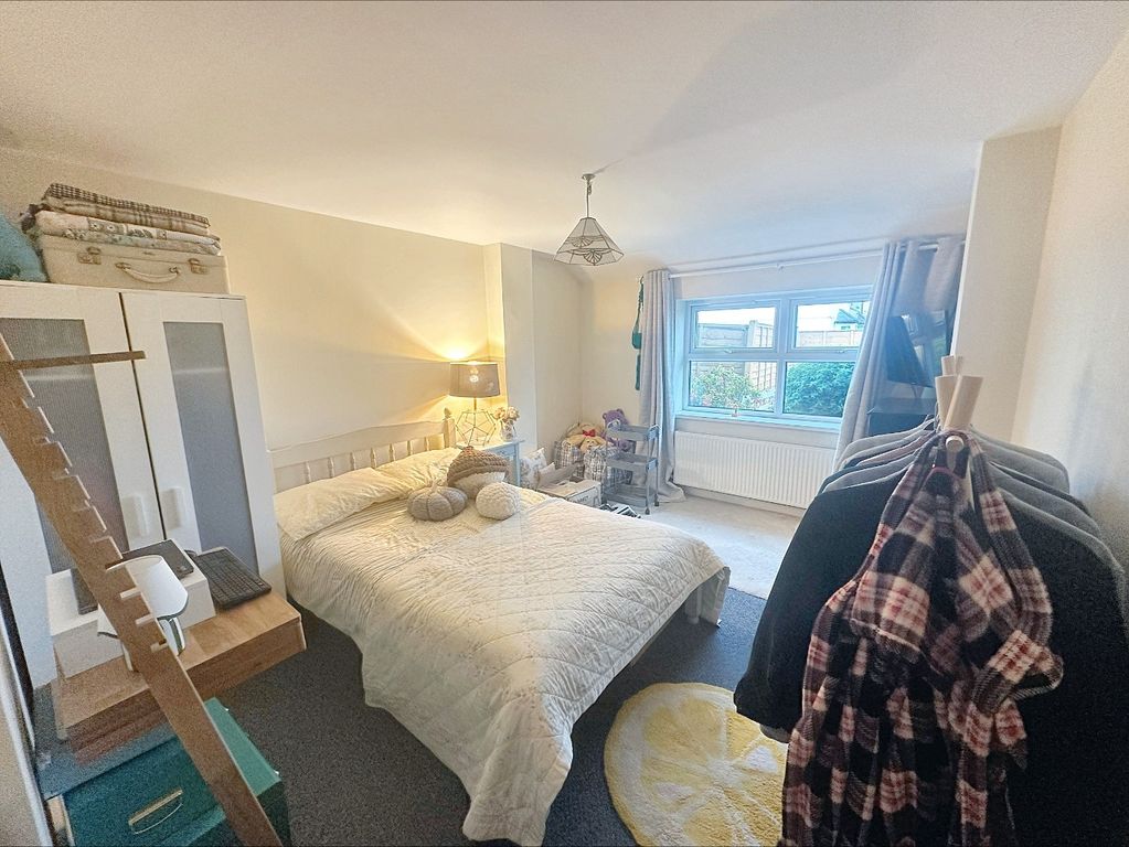 Property photo 2 of 7 4655886