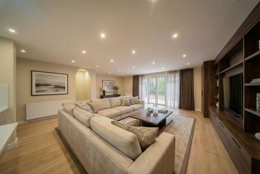 Property photo 3 of 14 Ai Living Room