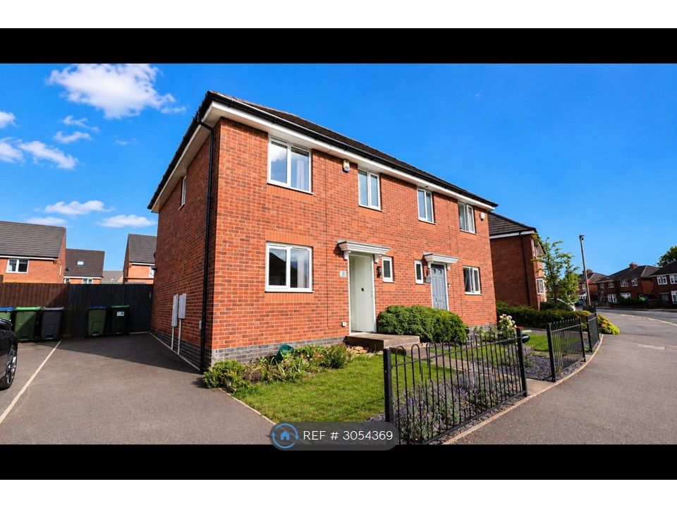 Property photo 2 of 16