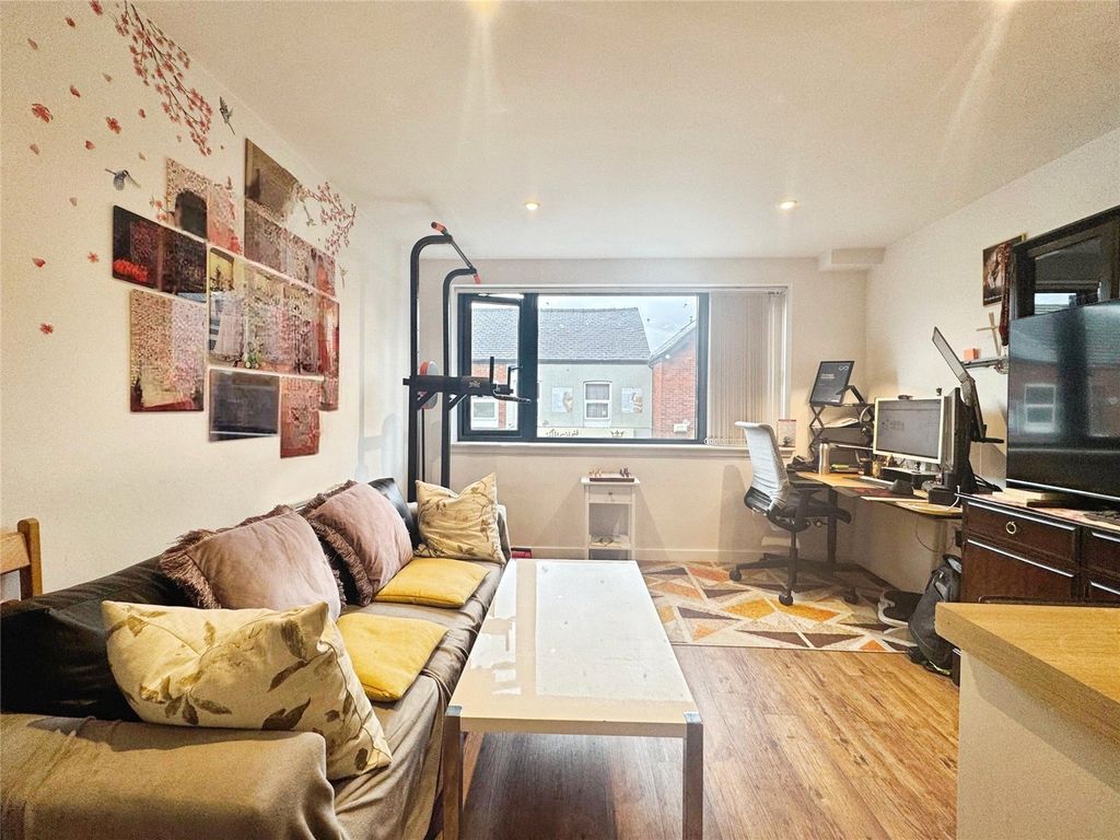 Property photo 2 of 10 Picture No. 08