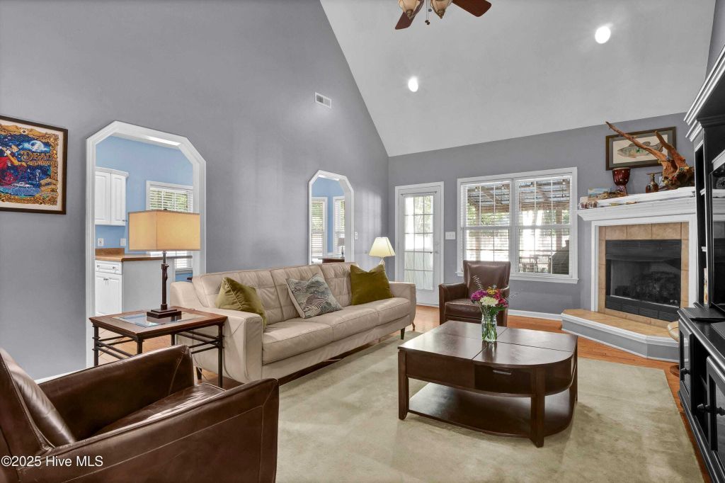 Property photo 2 of 28 <Alttext/>