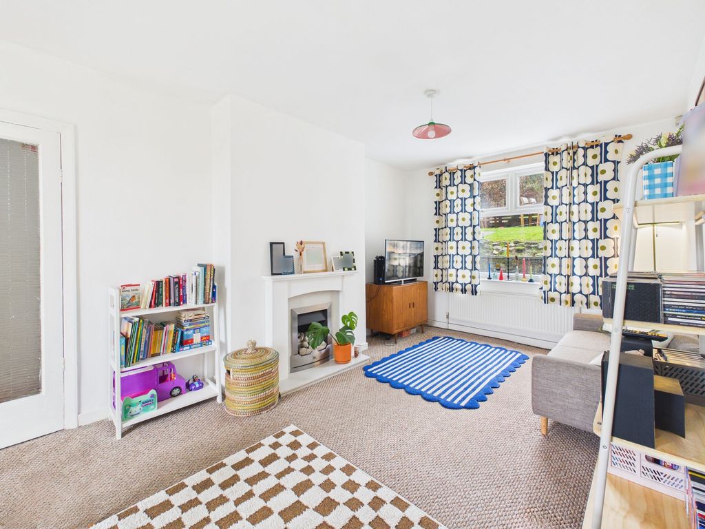 Property photo 2 of 15 Lounge/Dining Room