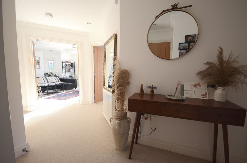 Property photo 3 of 13 Photo 12