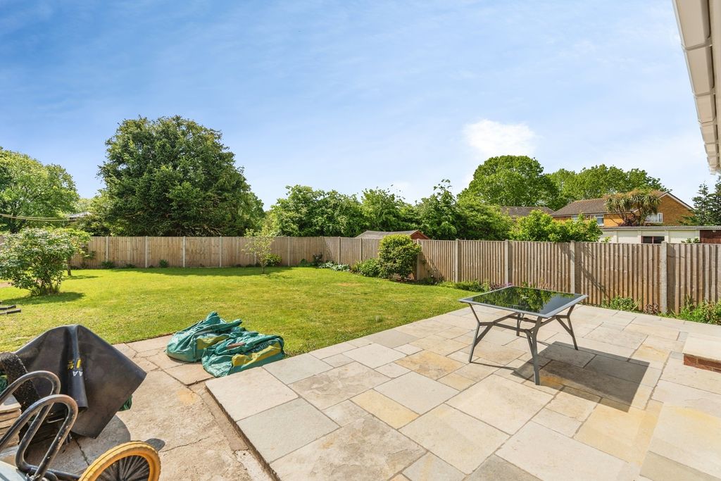 Property photo 2 of 16 Pbox-Img.Jpg