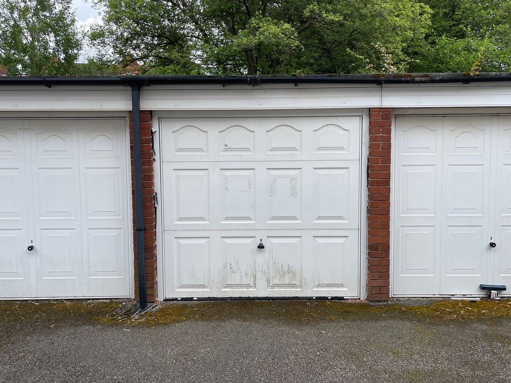 Property photo 1 of 3