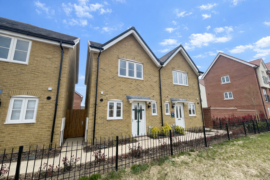 Property photo 1 of 9 Exterior