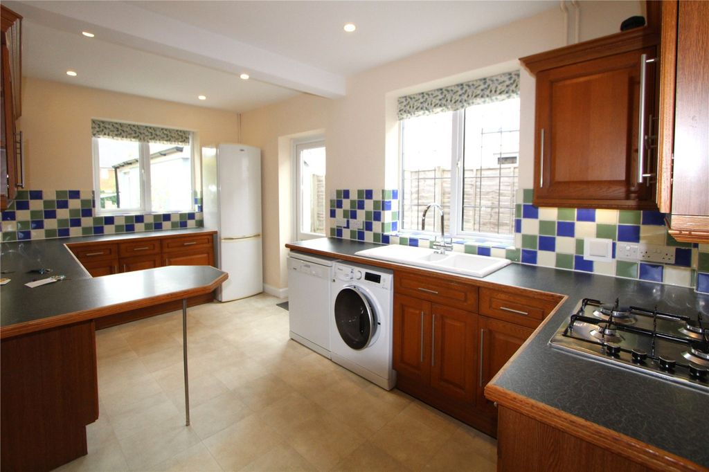 Property photo 3 of 13 Picture No. 22