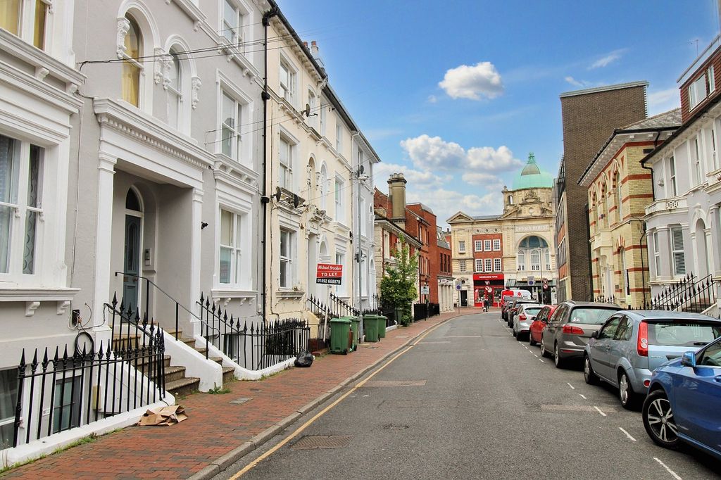 Property photo 1 of 6 Picture No. 06