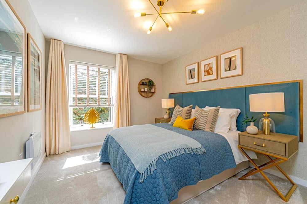 Property photo 3 of 6 Brightwells Yard Show Apartment