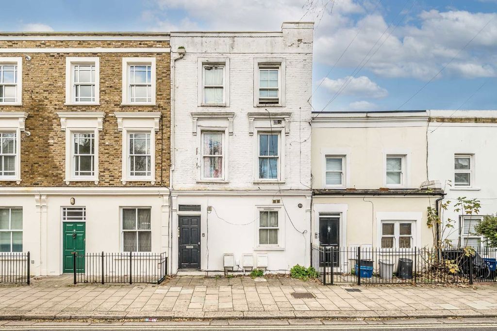 Property photo 1 of 4