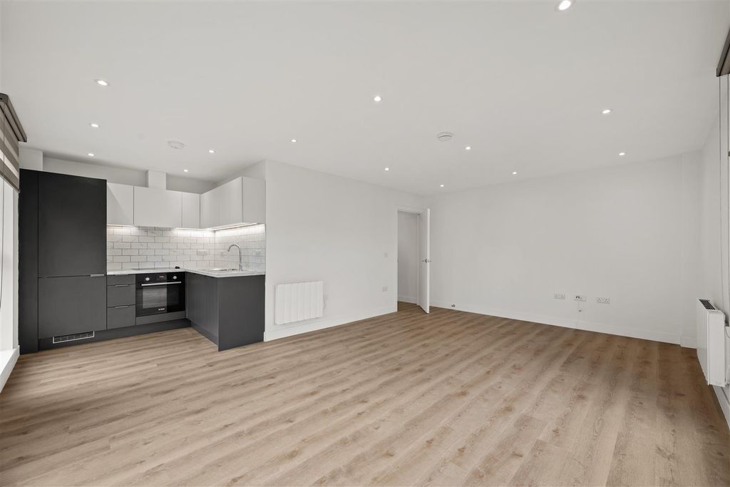 Property photo 2 of 8 Dsc_7242.Jpg