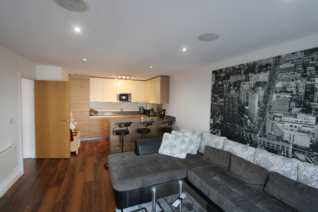 Property photo 3 of 11 Img_0457