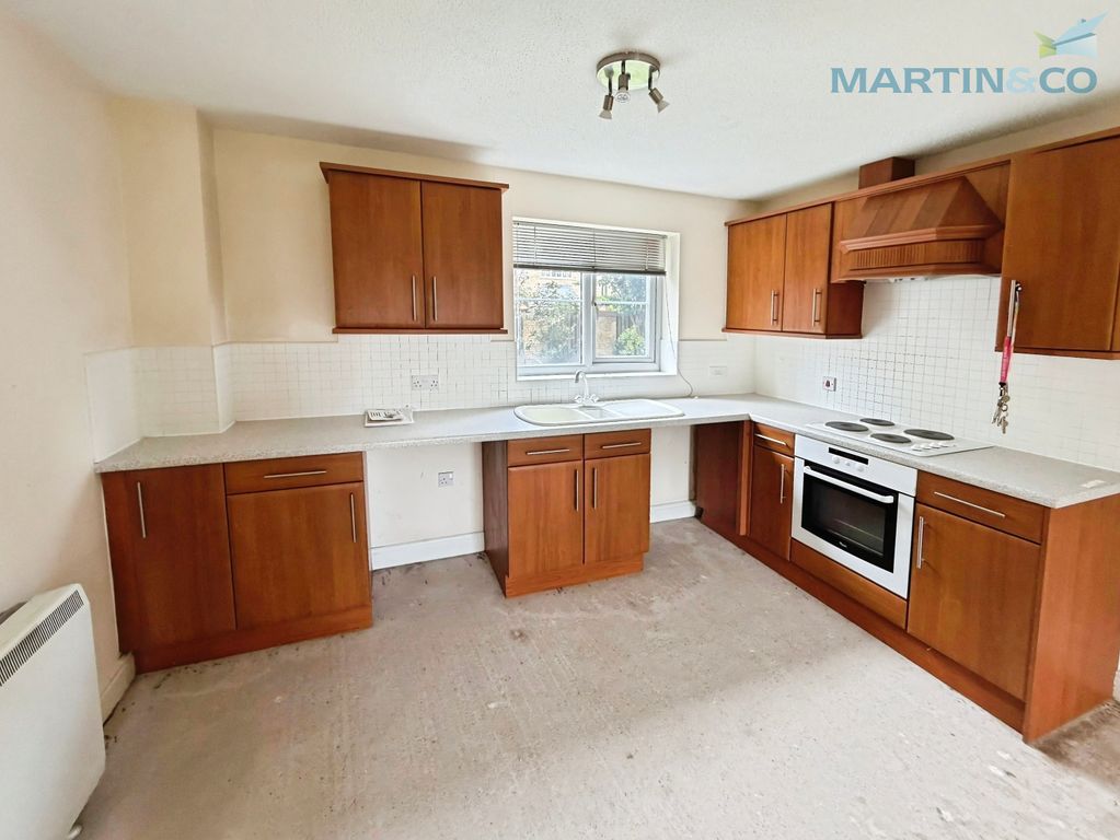 Property photo 3 of 14 353Eb46E-Img_1654