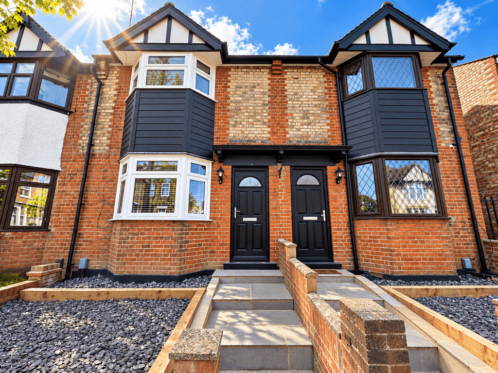 Property photo 1 of 11 Bouverie Road, Chelmsford, Essex, CM2 0Ud
