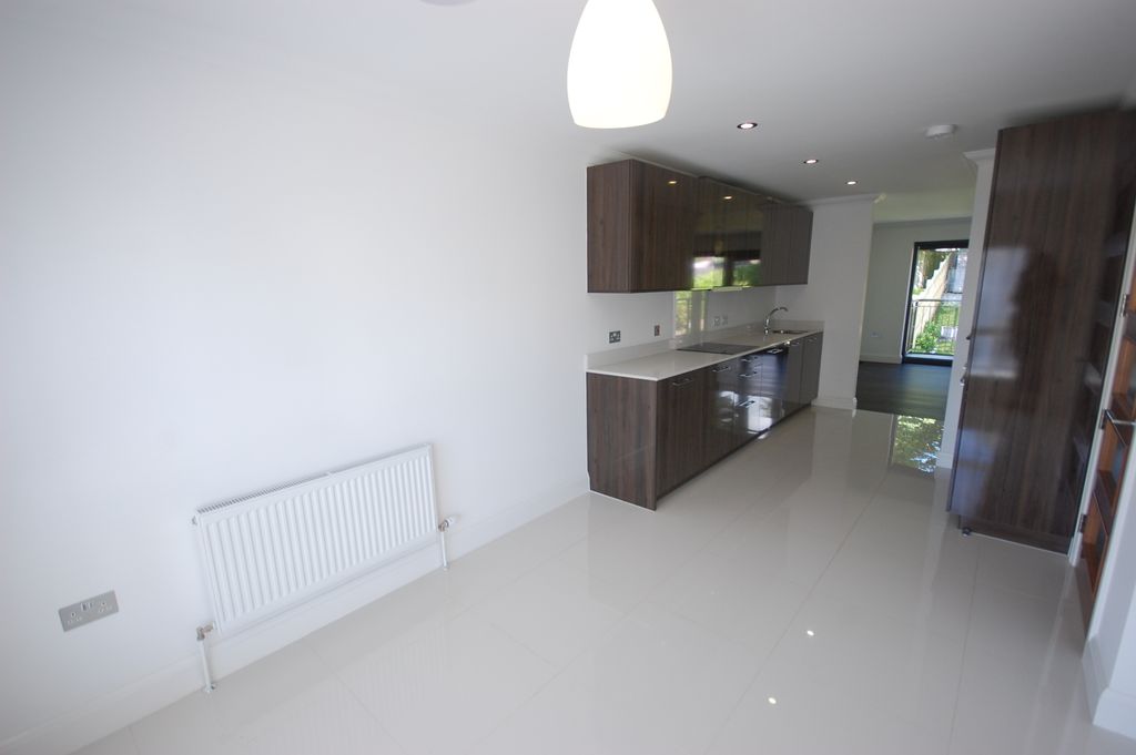 Property photo 3 of 13 Photo 3