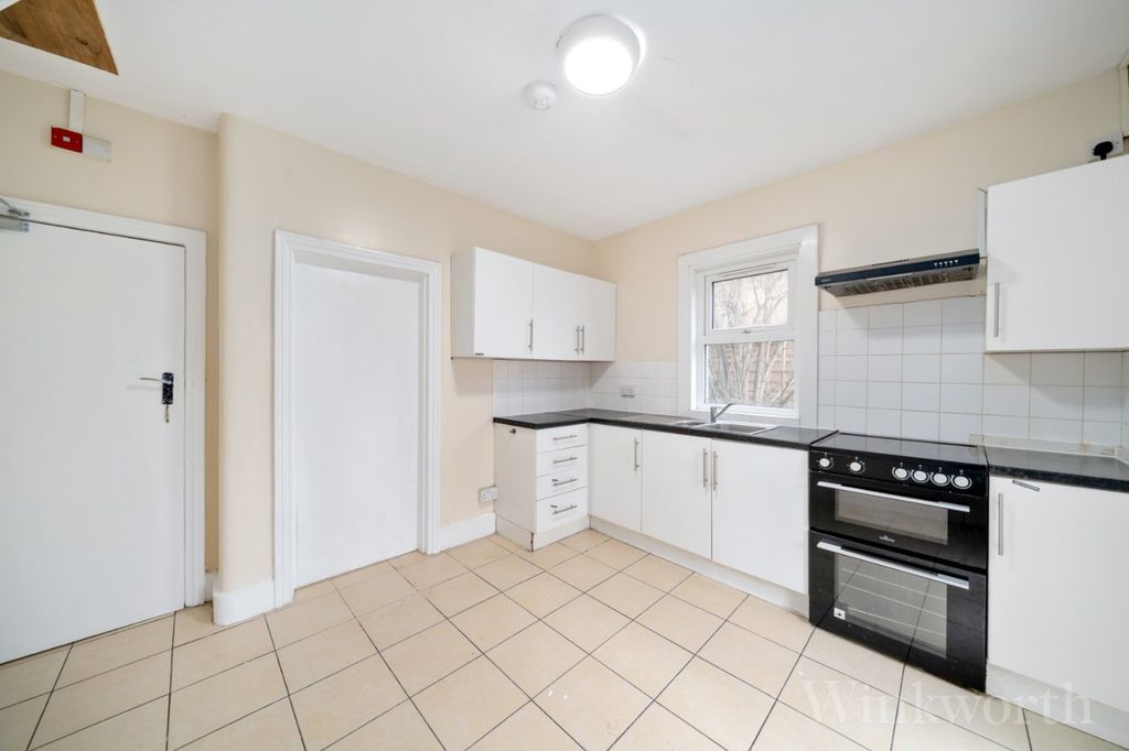 Property photo 2 of 13 Picture No. 06