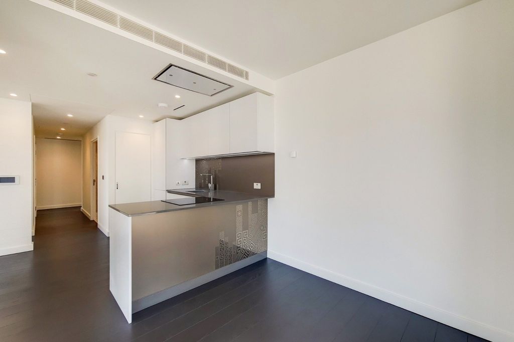 Property photo 3 of 18 Picture No. 04