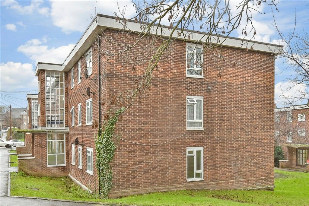 Property photo 1 of 9 External (Web)