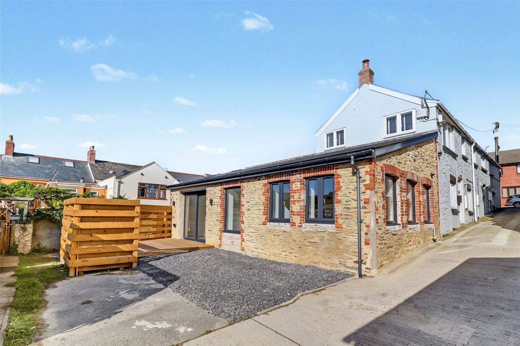 Property photo 1 of 11 Picture No. 03