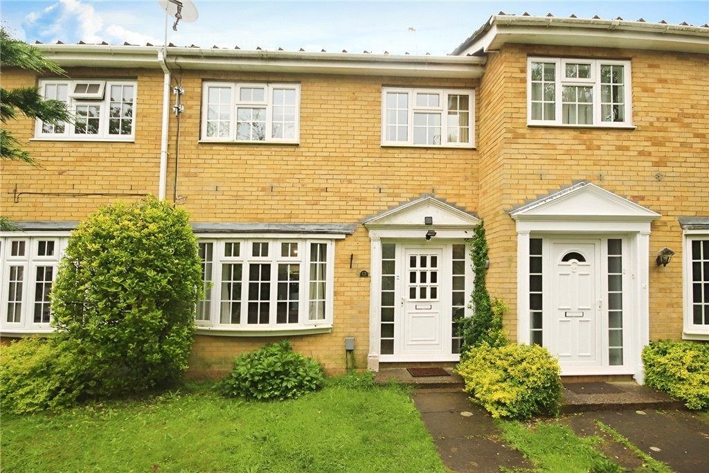 Property photo 1 of 8 External