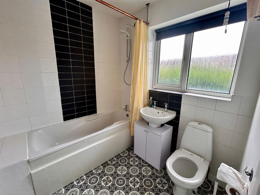 Property photo 1 of 17 97Ef9150-067c-4A0F-9d14-024F2Da27259.Jpg
