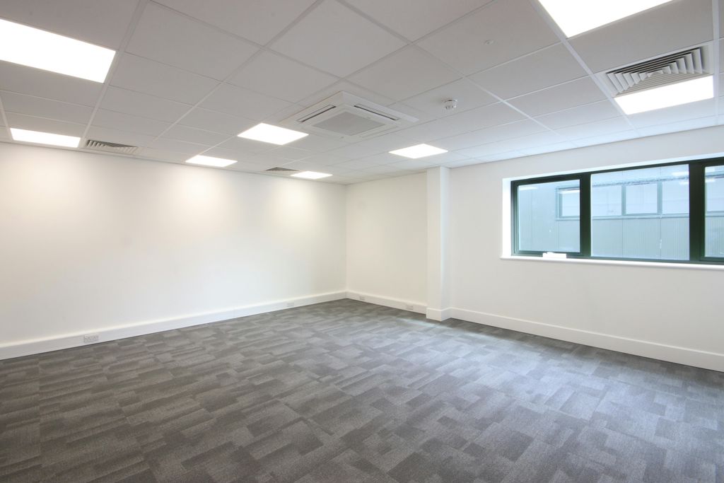 Property photo 3 of 14 Typical Offices (Units 2-5)