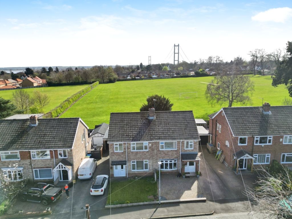 Property photo 1 of 10 4072243