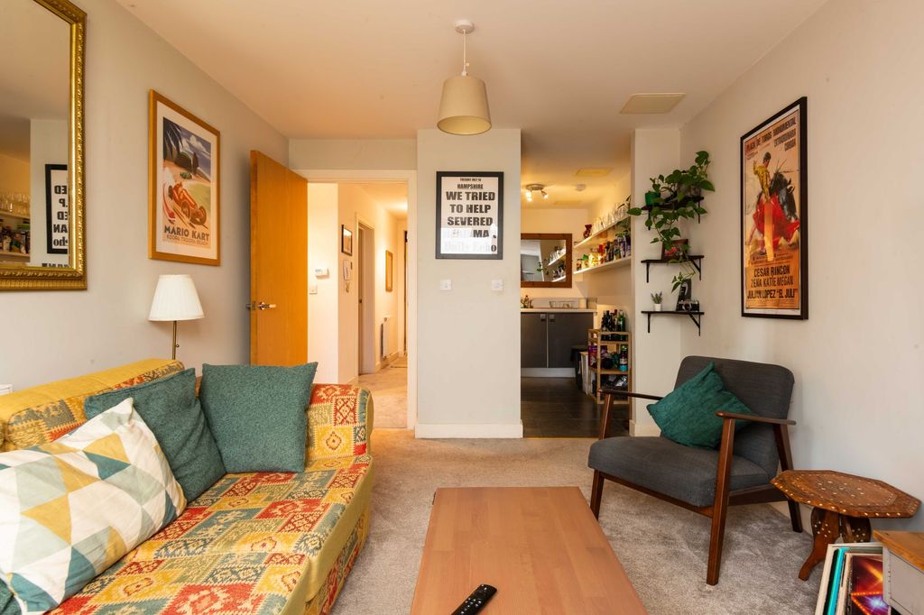 Property photo 2 of 12