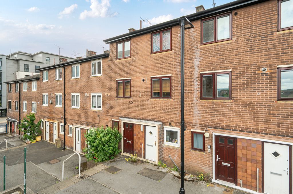 Property photo 1 of 11 1472677-1-6A22E7d...