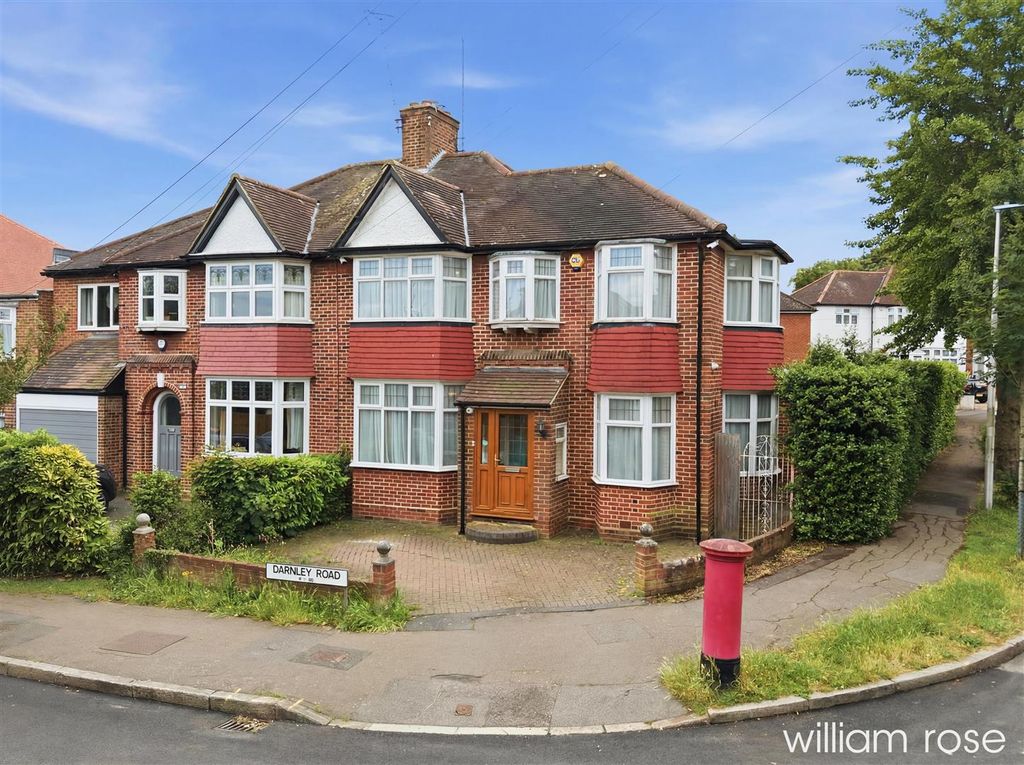 Property photo 1 of 23 1_001_Dji_20260605123625_0796_d_Reedit_1F69610F.Jp