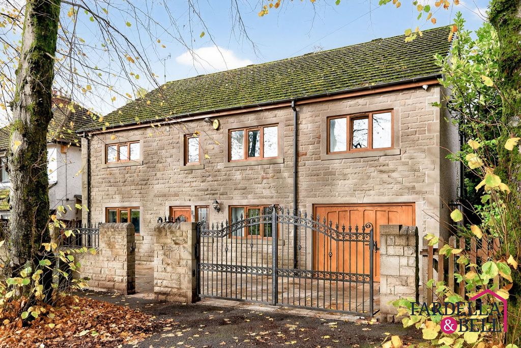 Property photo 1 of 66