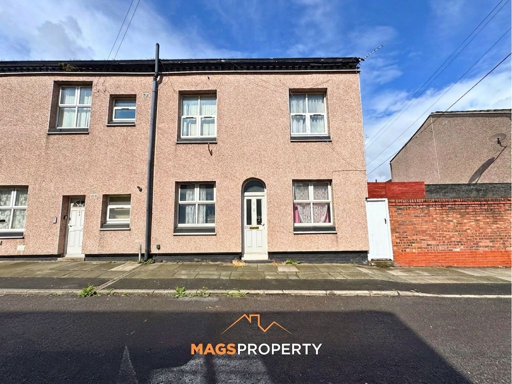 Property photo 1 of 8